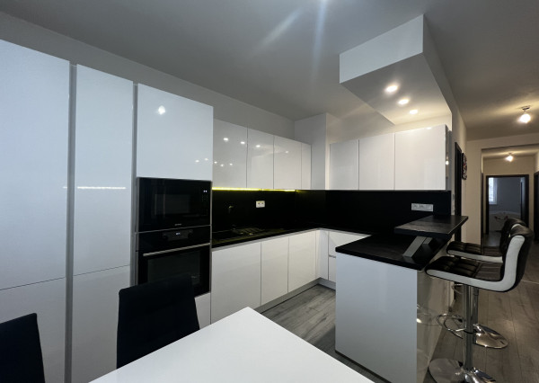 Na predaj priestranný 3-izbový byt v Trenčíne