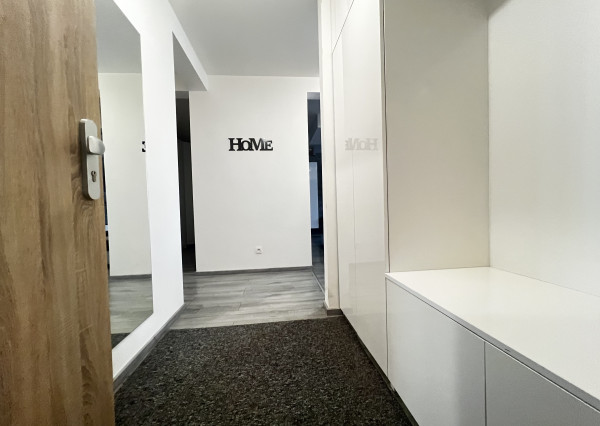 Na predaj priestranný 3-izbový byt v Trenčíne