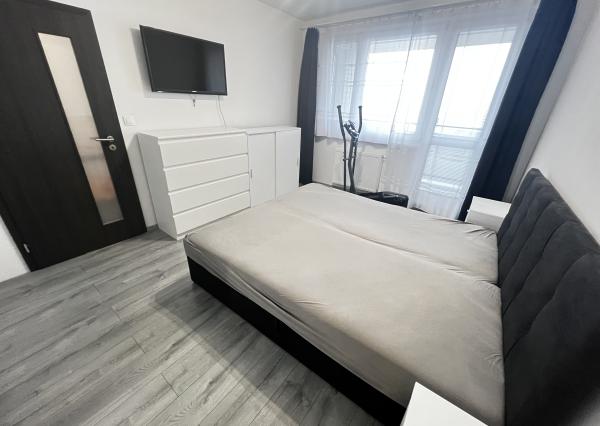 Na predaj priestranný 3-izbový byt v Trenčíne