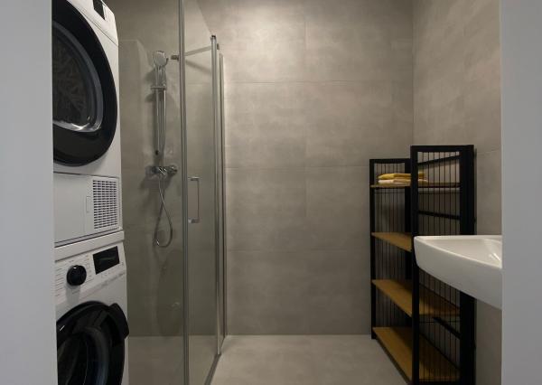 Krásne zariadený dvojizbový byt na ulici Hanzlíkovská