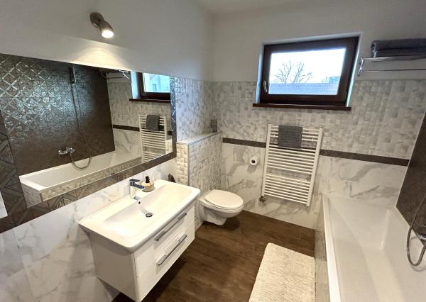 Moderný 2-podlažný rodinný dom s investičným potenciálom