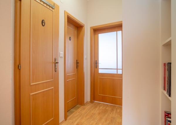 Na predaj kompletne zariadený 3-izbový byt v Trenčíne