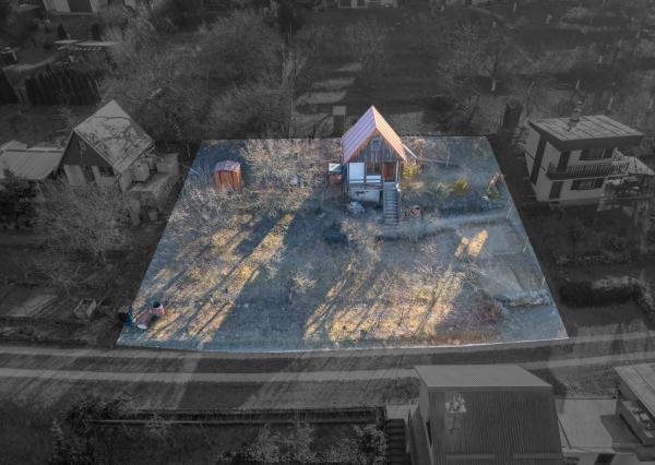 Na predaj rekreačná chatka so súkromným pozemkom v Beckove.