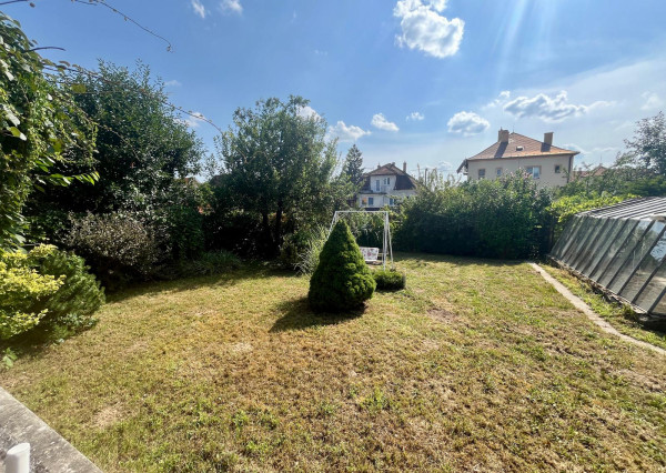 4-izbový dom v žiadanej lokalite - Brezová ulica