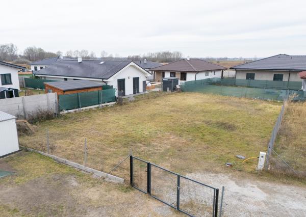 Na predaj pozemok vhodný na výstavbu rodinnému domu v Zohore