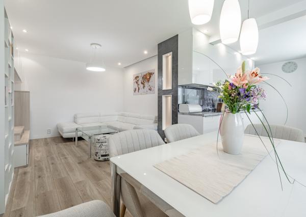 Na predaj 4-izbový byt s bytovou jednotkou v Bernolákove