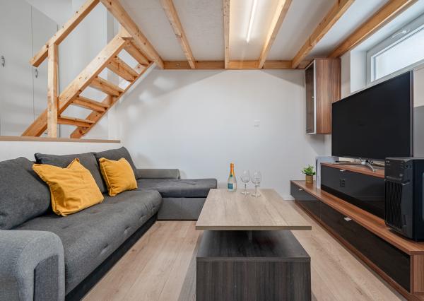 Na predaj 4-izbový byt s bytovou jednotkou v Bernolákove