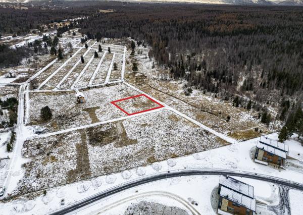 Na predaj rozľahlý pozemok v lokalite Rozprávkovo – Tatranská Lomnica