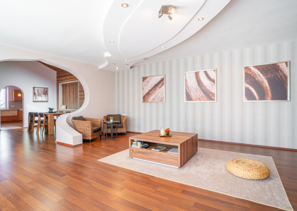 Na predaj dvojgeneračný rodinný dom s jedinečným interiérom v Lozorne