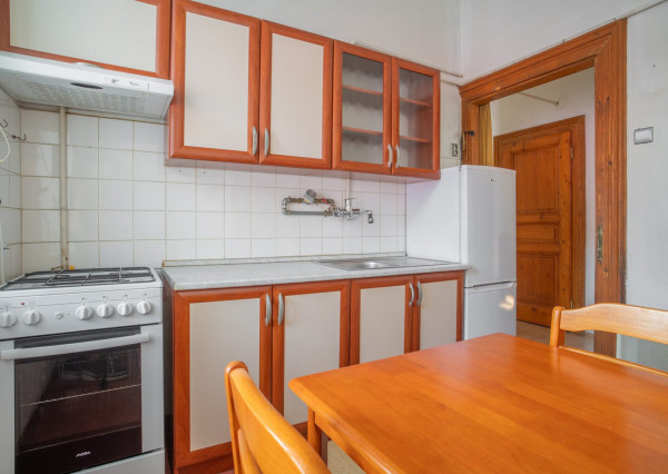 Na predaj priestranný 2,5-izbový byt v historickej budove Starého Mesta