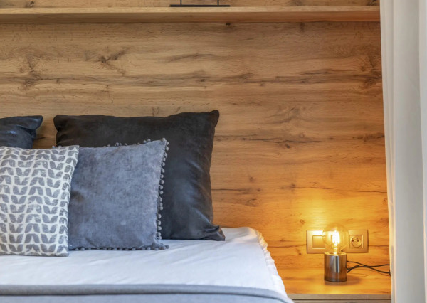 Na prenájom nadštandardne zariadený 2-izbový byt v novostavbe Slnečnice