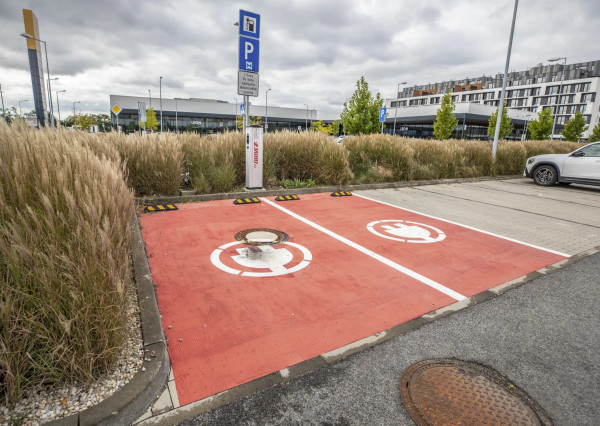 Na prenájom nadštandardne zariadený 2-izbový byt v novostavbe Slnečnice