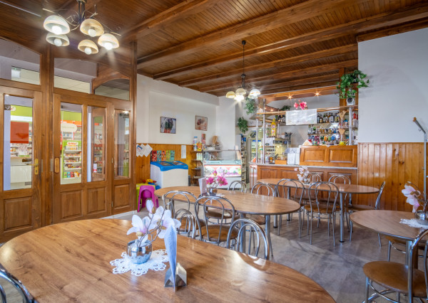 Na predaj komerčná budova v centre mesta Spišská Stará Ves so skvelým investičným potenciálom