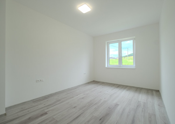 Na predaj 3-izbový byt v ŠTANDARDE so slnečnou terasou kúsok od Prešova