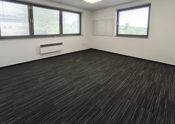 Na prenájom kancelárske priestory s parkovacím státím v Lamači