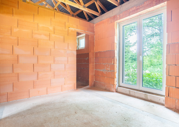 Na predaj nadštandardná 5-izbová novostavba rodinného domu v pokojnej časti Nových Zámkov