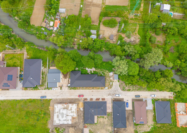 Na predaj nadštandardná 5-izbová novostavba rodinného domu v pokojnej časti Nových Zámkov