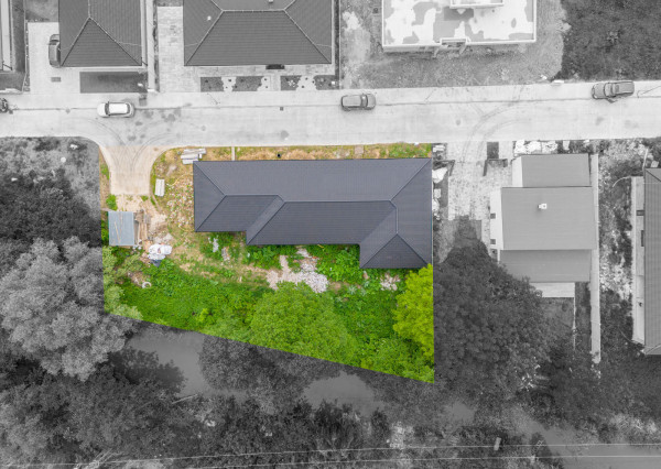 Na predaj nadštandardná 5-izbová novostavba rodinného domu v pokojnej časti Nových Zámkov