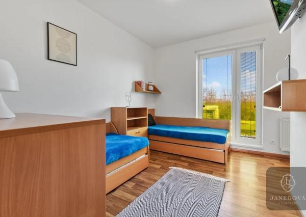 PREVÁDZKOVO - UBYTOVACIA BUDOVA KTORÁ GENERUJE ZAUJÍMAVÉ ZISKY