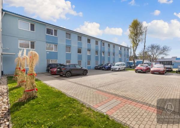 PREVÁDZKOVO - UBYTOVACIA BUDOVA KTORÁ GENERUJE ZAUJÍMAVÉ ZISKY