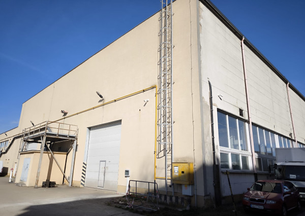 Na prenájom skladový priestor v Stupave