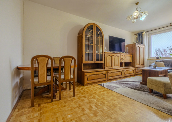 REZERVOVANÉ: Na predaj slnečný 4-izbový byt na Námestí Kráľovnej pokoja v Prešove