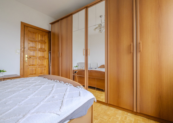 REZERVOVANÉ: Na predaj slnečný 4-izbový byt na Námestí Kráľovnej pokoja v Prešove