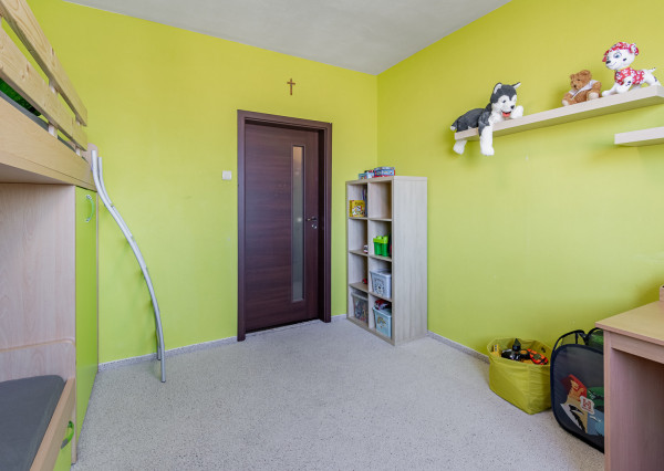 REZERVOVANÉ: Na predaj zrekonštruovaný 3-izbový byt vo vyhľadávanej časti Podunajských Biskupíc