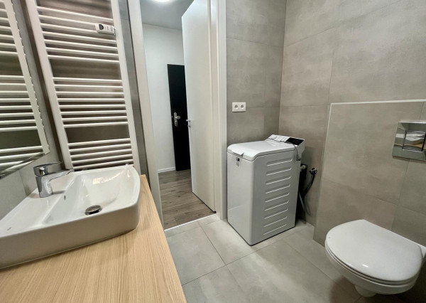 Na prenájom 2-izbový byt na Hanzlíkovskej ulici v Trenčíne