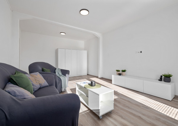 Na prenájom priestranný, moderný 2-izbový byt na Riazanskej ulici v Bratislave