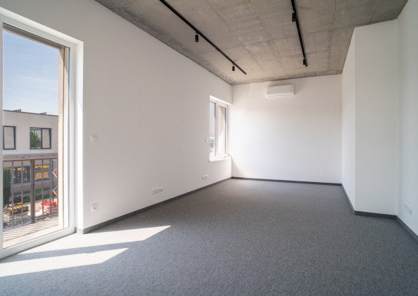 Na predaj 3-podlažná polyfunkcia na Zavarskej ulici v Trnave