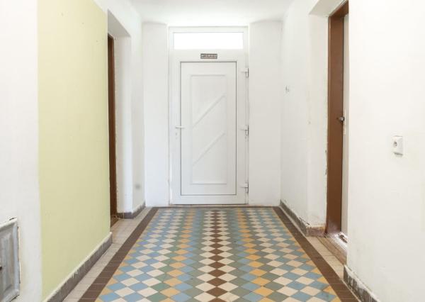 Na predaj veľký 5 – izbový rodinný dom v obci Marhaň