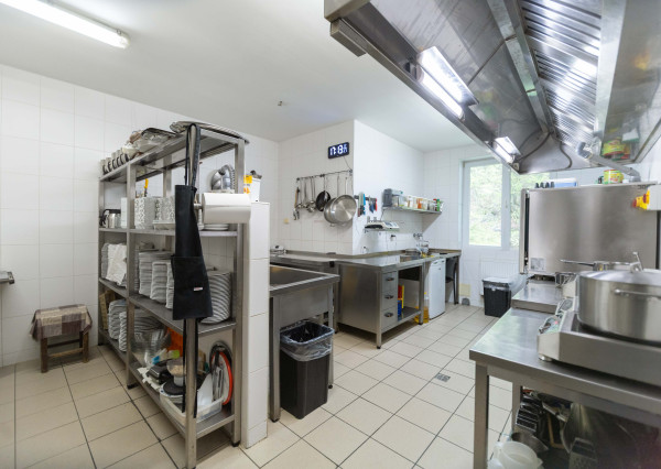 Na predaj rekreačný rezort v chránenej oblasti Bielych Karpát