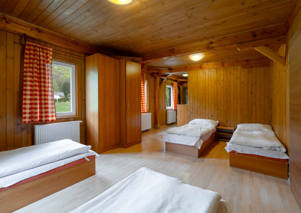 Na predaj rekreačný rezort v chránenej oblasti Bielych Karpát