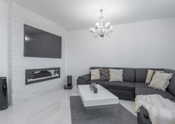 Na predaj dizajnový 3-izbový byt po kompletnej rekonštrukcii v Rači