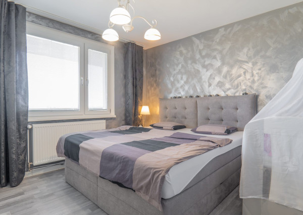 Na predaj dizajnový 3-izbový byt po kompletnej rekonštrukcii v Rači