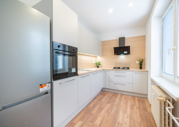 Na prenájom 3-izbový byt v Bratislave-Nové Mesto