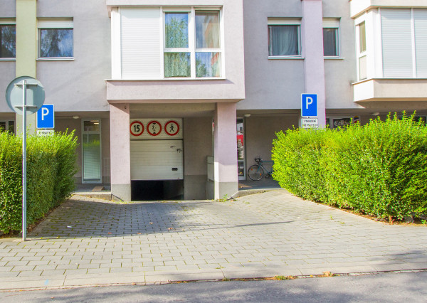 Na prenájom garážové státie v Šamoríne