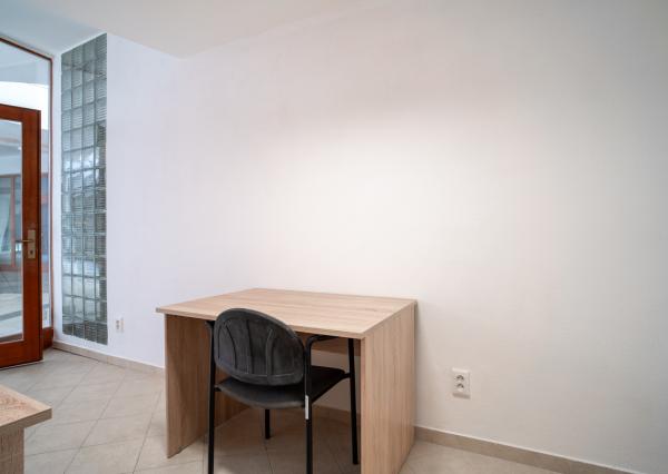 Na prenájom obchodný priestor v centre Bratislavy