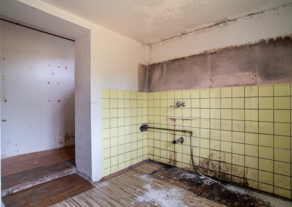 Na predaj pôvodný 3-izbový rodinný dom s potenciálom v Trenčíne, časť Zlatovce