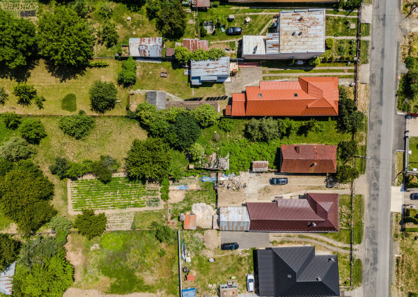 Na predaj obrovský pozemok v obci Moravany-Lučkovce v okrese Michalovce.