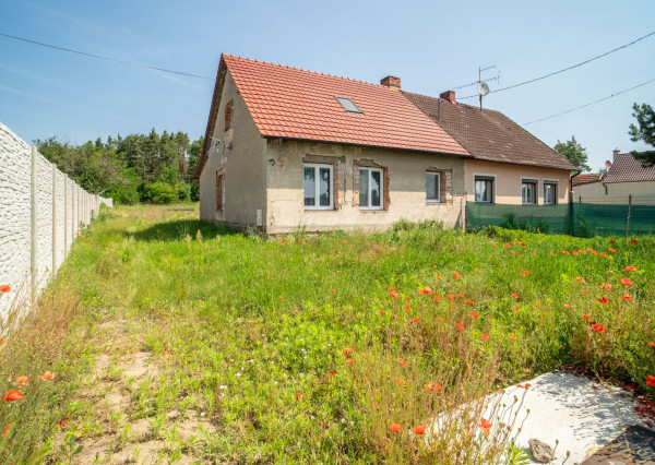 Na predaj veľkorysý rodinný dom v obci Stráže nad Myjavou