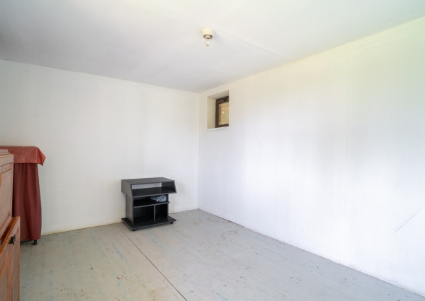 Na predaj záhradná chatka v rekreačnej oblasti v Špačinciach