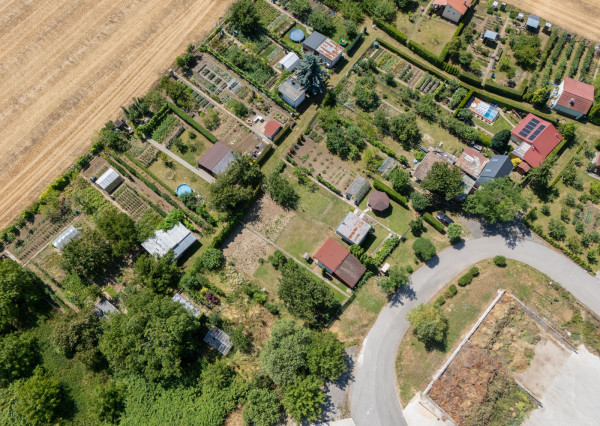 Na predaj záhradná chatka v rekreačnej oblasti v Špačinciach