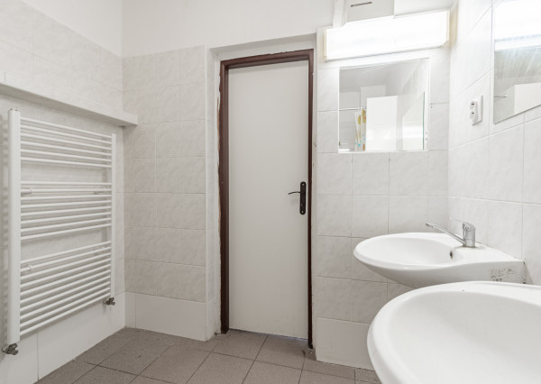 Na predaj rodinný dom s investičným potenciálom v Hrnčiarovciach nad Parnou