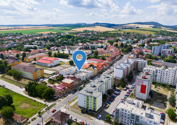 REZERVOVANÉ:Na predaj 1-izbový byt v centre Vrbového