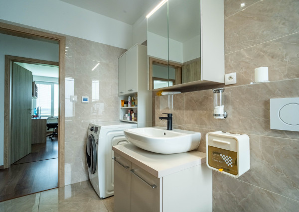 REZERVOVANÉ:Na predaj rodinný dom s terasou v Dunajskej Lužnej