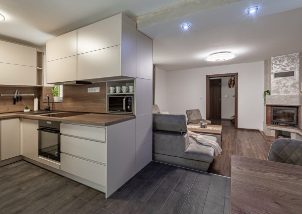 REZERVOVANÉ: Na predaj zariadený 4-izbový rodinný dom v Dolnej Strede