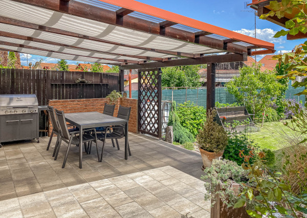 REZERVOVANÉ: Na predaj zariadený 4-izbový rodinný dom v Dolnej Strede