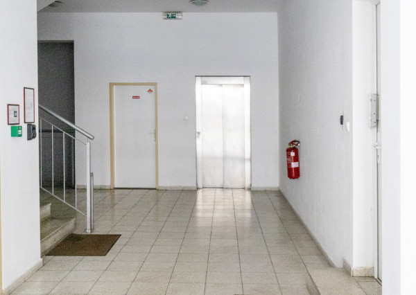 Na prenájom zariadený 2-izbový byt v Podunajských Biskupiciach